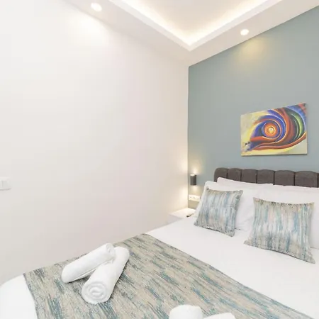 Cozy Flat W Balcony 10 Min To Mermerli Beach